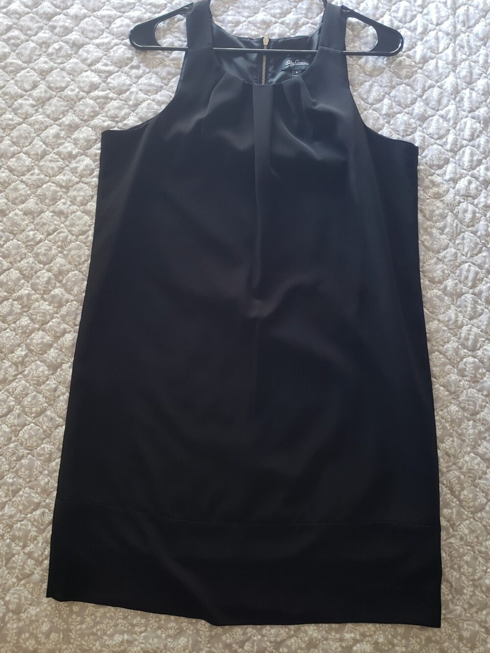 Oleg Cassini Black Sleeveless Pleated Shift Dress